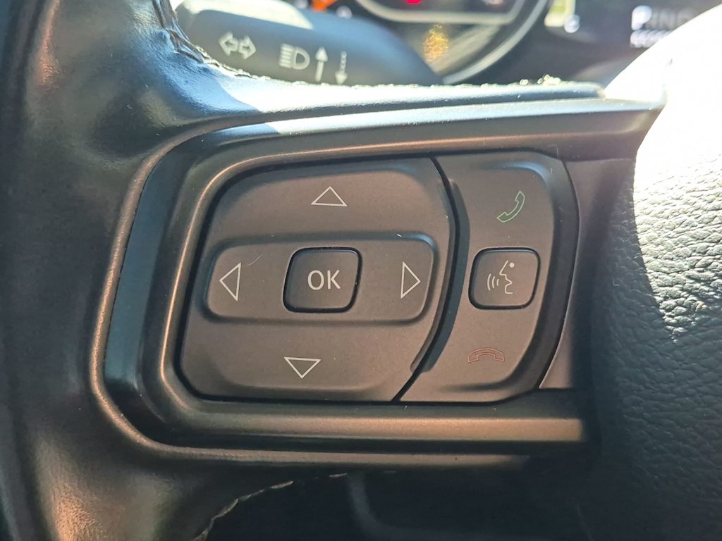 Thumbnail: 2021 Jeep Gladiator - 27