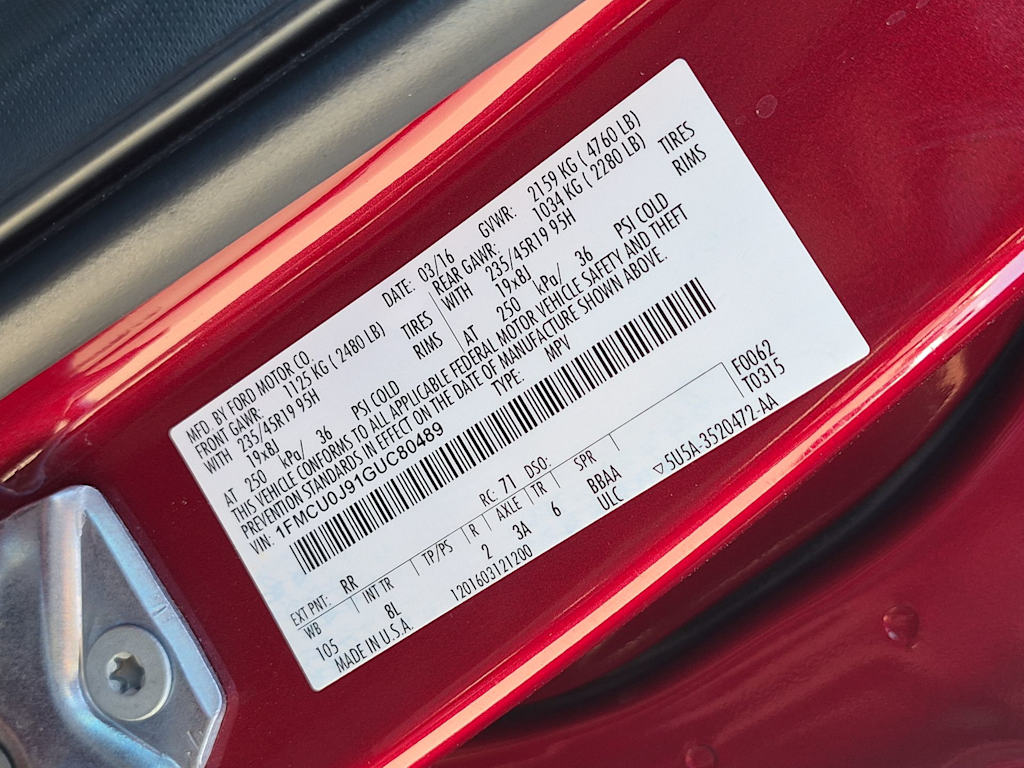 Thumbnail: 2016 Ford Escape - 35