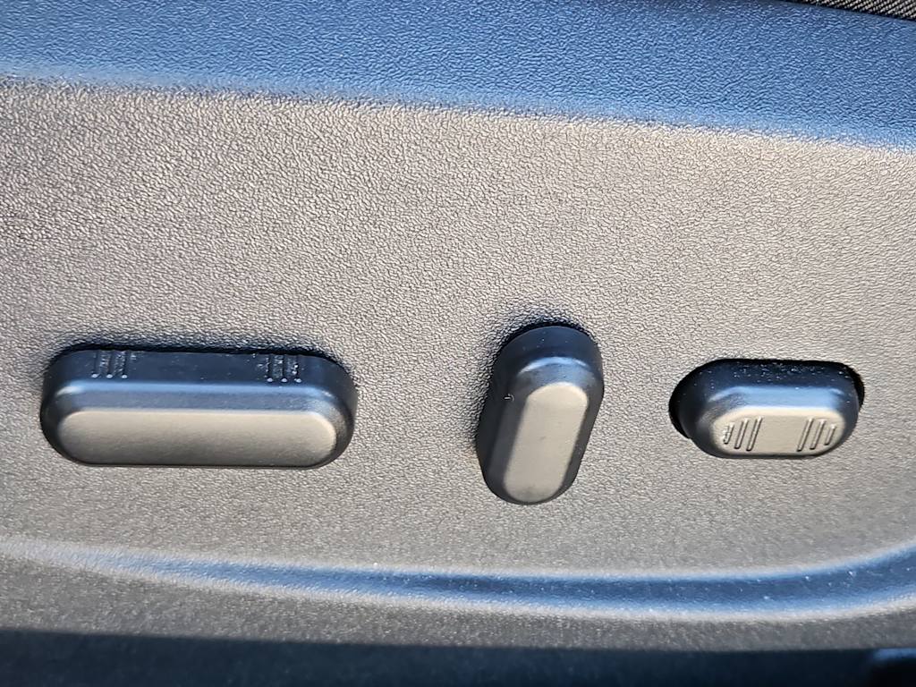 Thumbnail: 2018 Ford Escape - 27