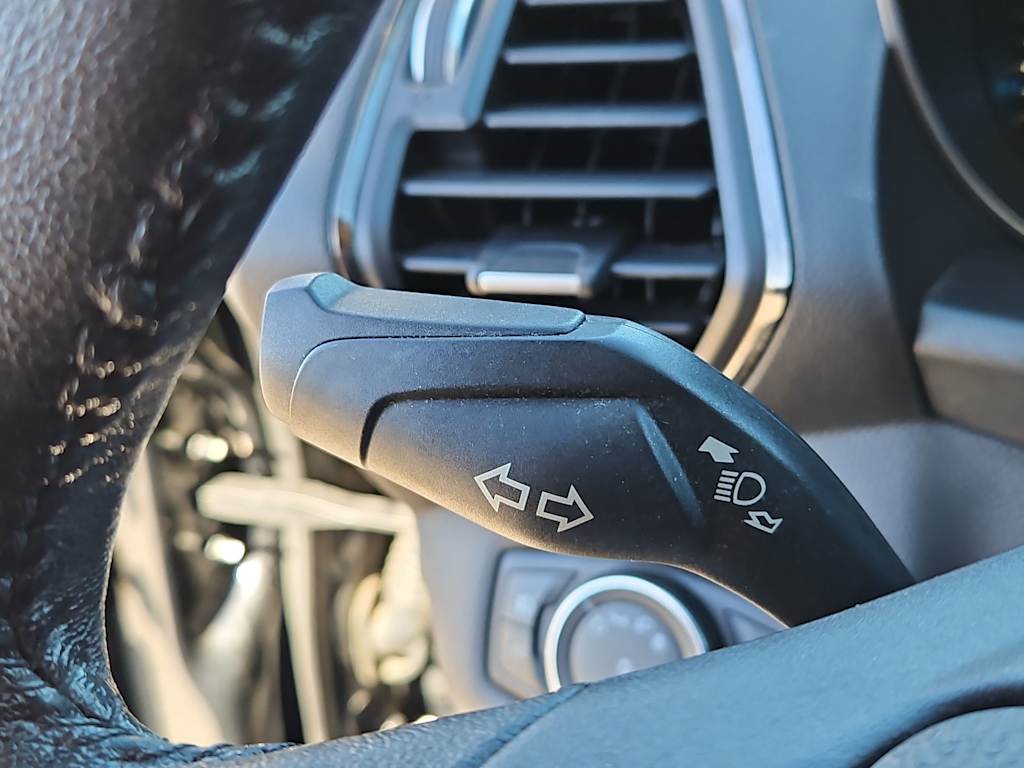 Thumbnail: 2018 Ford Escape - 16