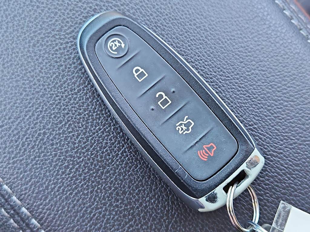 Thumbnail: 2018 Ford Escape - 19