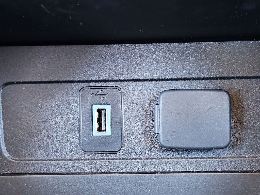 Thumbnail: 2018 Ford Escape - 36