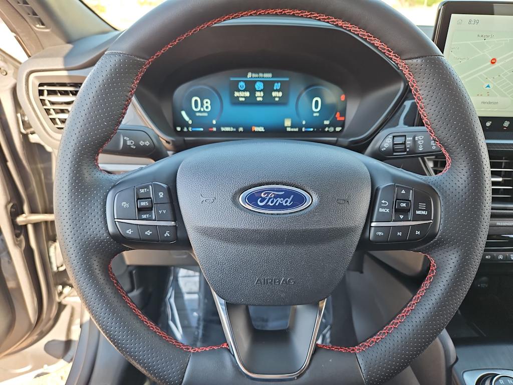 Thumbnail: 2023 Ford Escape - 14