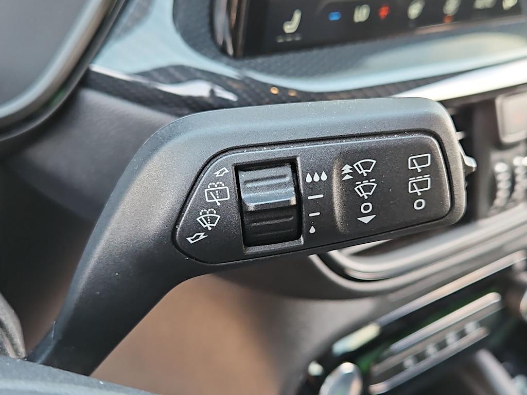 Thumbnail: 2023 Ford Escape - 31