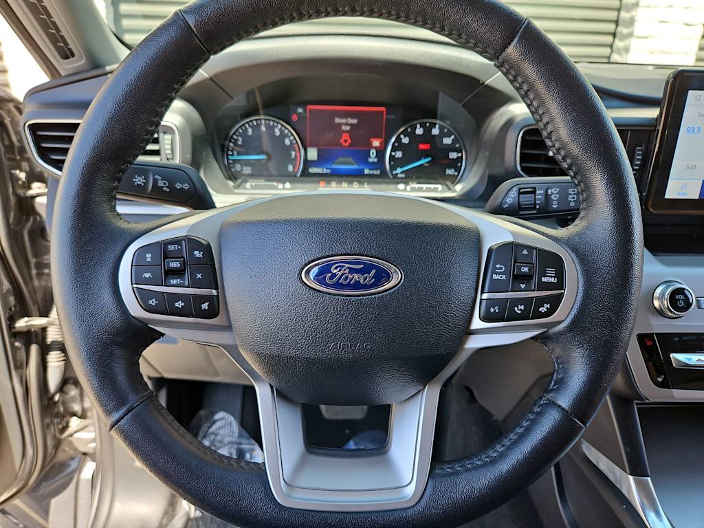 Thumbnail: 2023 Ford Explorer - 15
