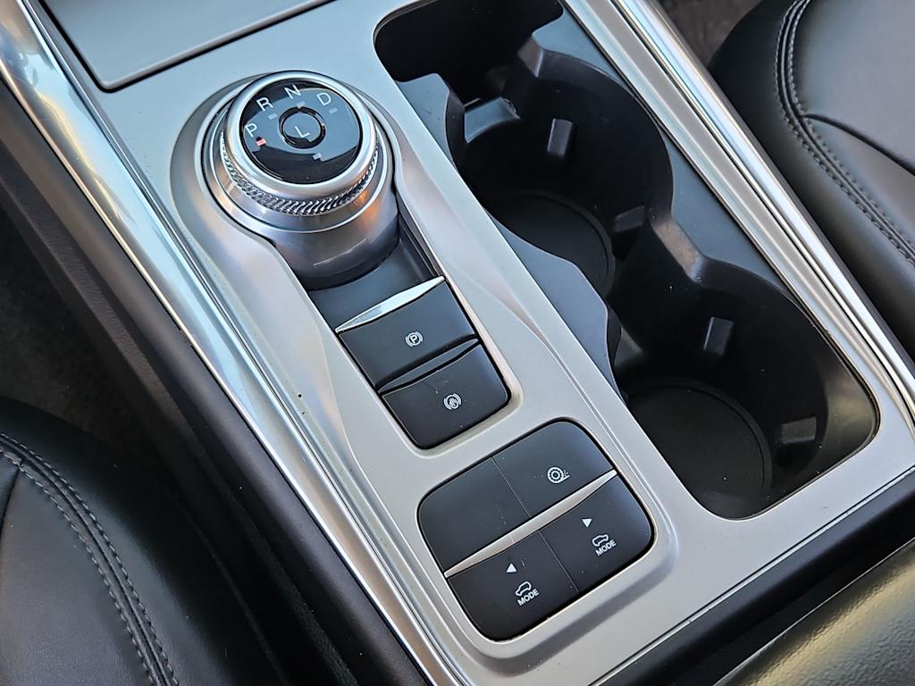 Thumbnail: 2023 Ford Explorer - 36