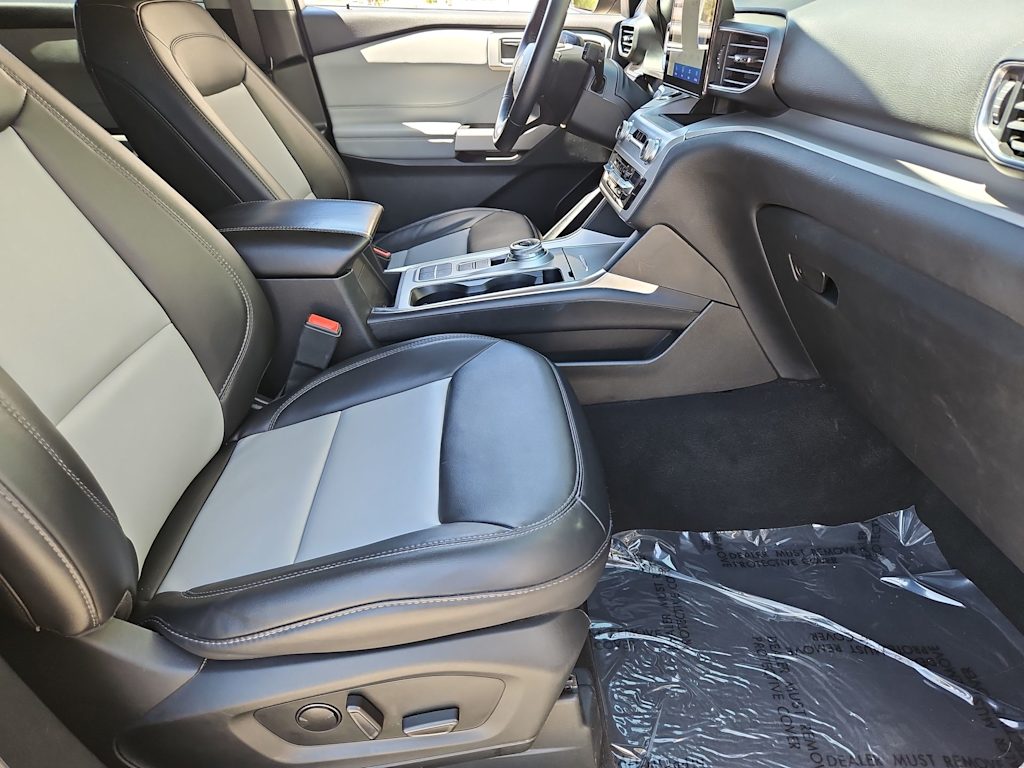 Thumbnail: 2023 Ford Explorer - 12