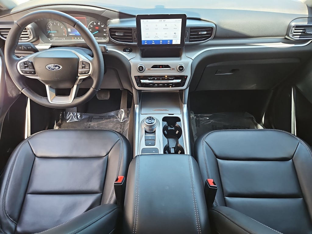 Thumbnail: 2023 Ford Explorer - 10