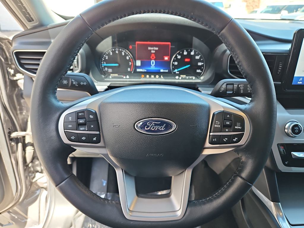 Thumbnail: 2023 Ford Explorer - 14