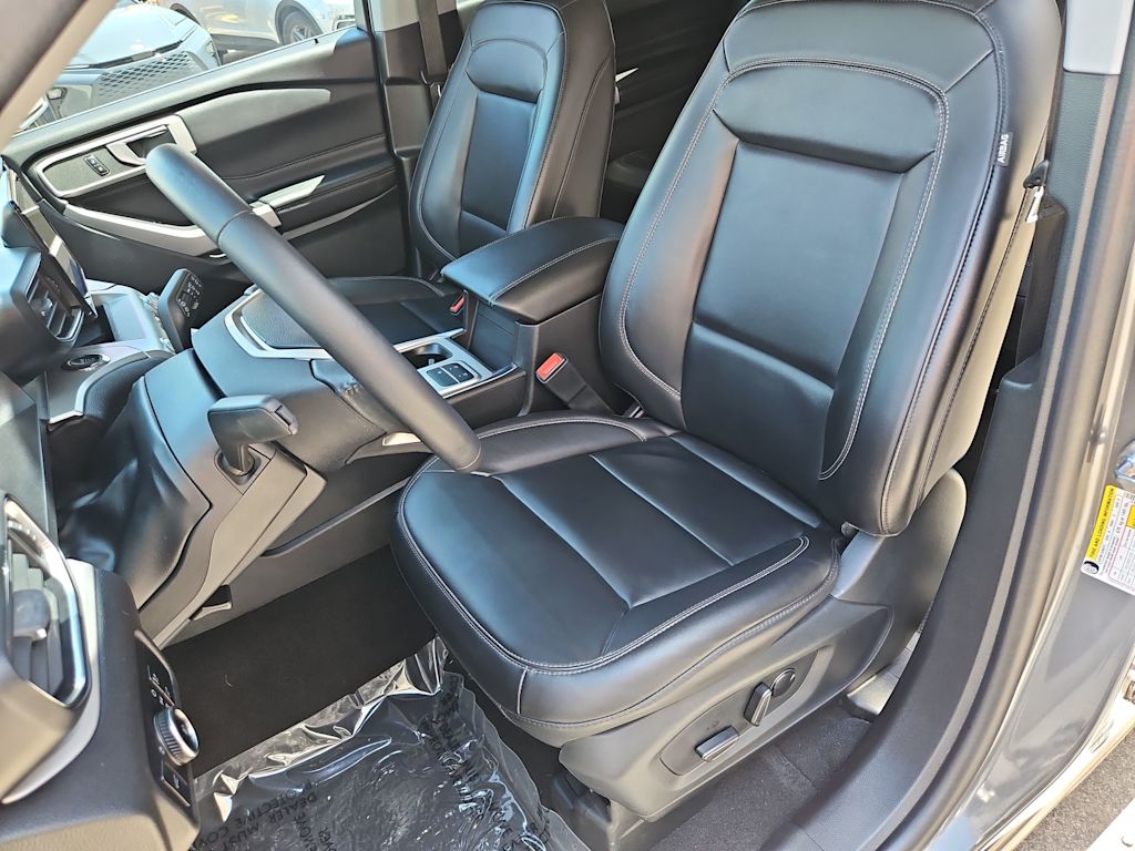 Thumbnail: 2023 Ford Explorer - 11