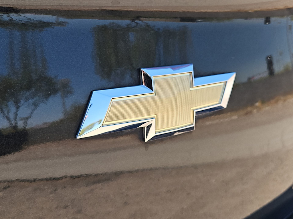 Thumbnail: 2015 Chevrolet Malibu - 6