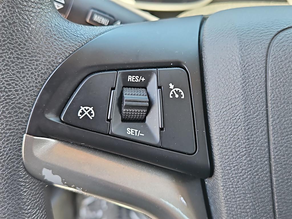 Thumbnail: 2015 Chevrolet Malibu - 28