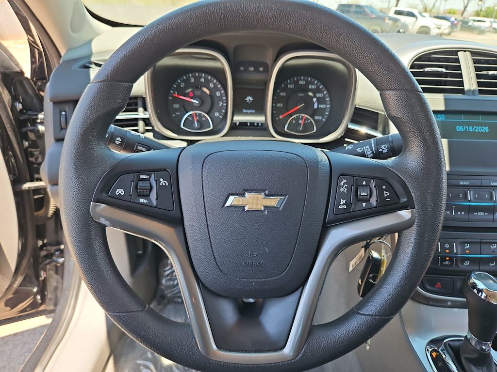 Thumbnail: 2015 Chevrolet Malibu - 13