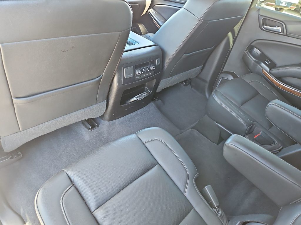 Thumbnail: 2019 Chevrolet Tahoe - 26