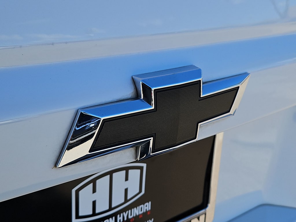 Thumbnail: 2019 Chevrolet Tahoe - 24