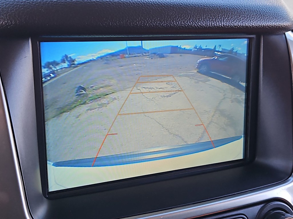 Thumbnail: 2019 Chevrolet Tahoe - 33