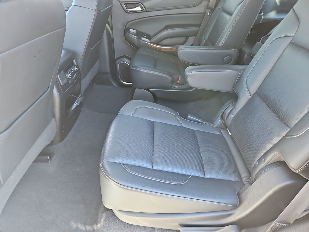 Thumbnail: 2019 Chevrolet Tahoe - 13