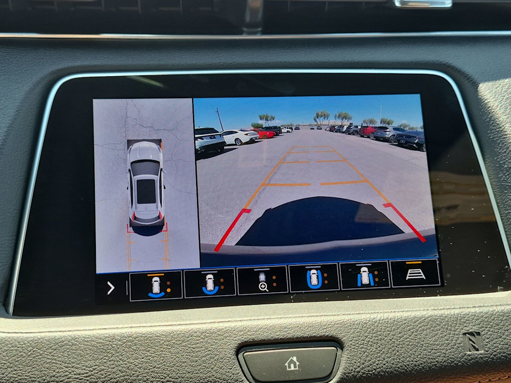 Thumbnail: 2020 Cadillac XT4 - 31