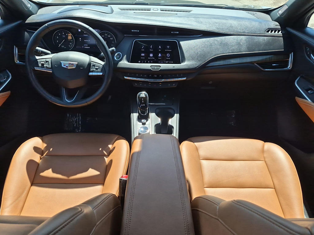 Thumbnail: 2020 Cadillac XT4 - 10