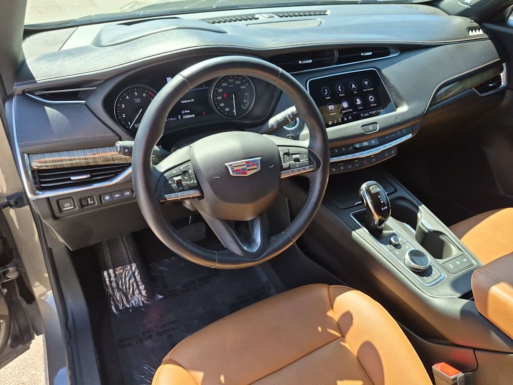 Thumbnail: 2020 Cadillac XT4 - 2