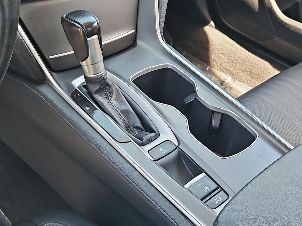 Thumbnail: 2019 Honda Accord - 15