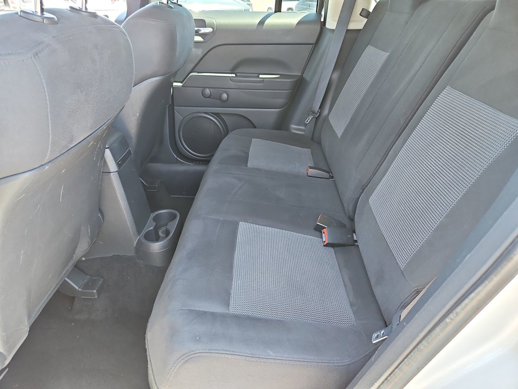 Thumbnail: 2011 Jeep Patriot - 13