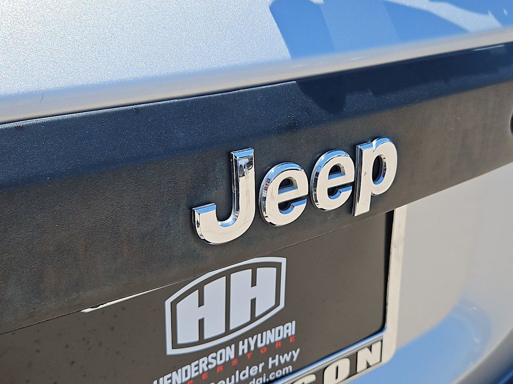 Thumbnail: 2011 Jeep Patriot - 7