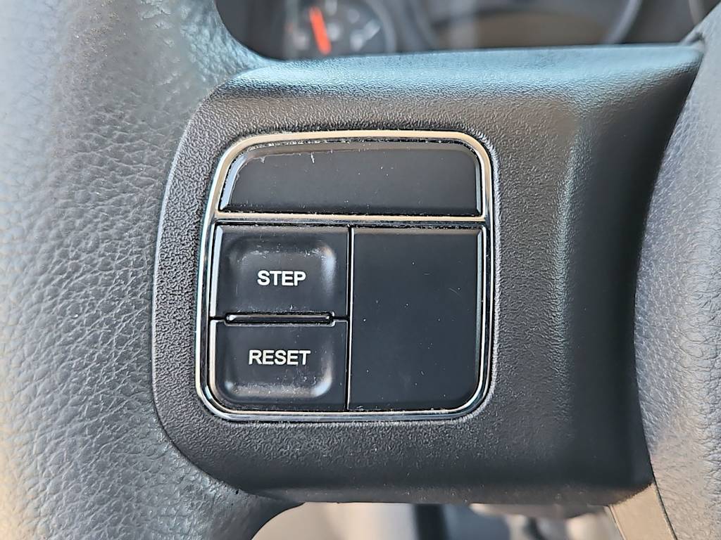 Thumbnail: 2011 Jeep Patriot - 29