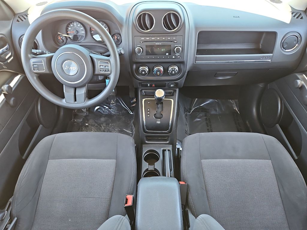 Thumbnail: 2011 Jeep Patriot - 10
