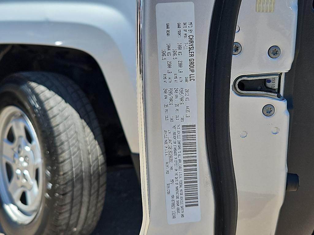 Thumbnail: 2011 Jeep Patriot - 20