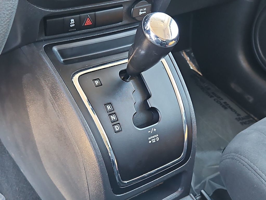 Thumbnail: 2011 Jeep Patriot - 16