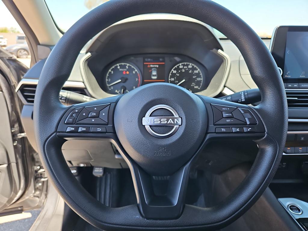 Thumbnail: 2025 Nissan Altima - 14