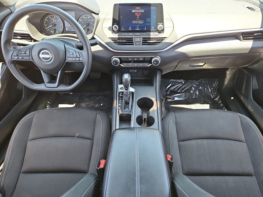 Thumbnail: 2025 Nissan Altima - 10