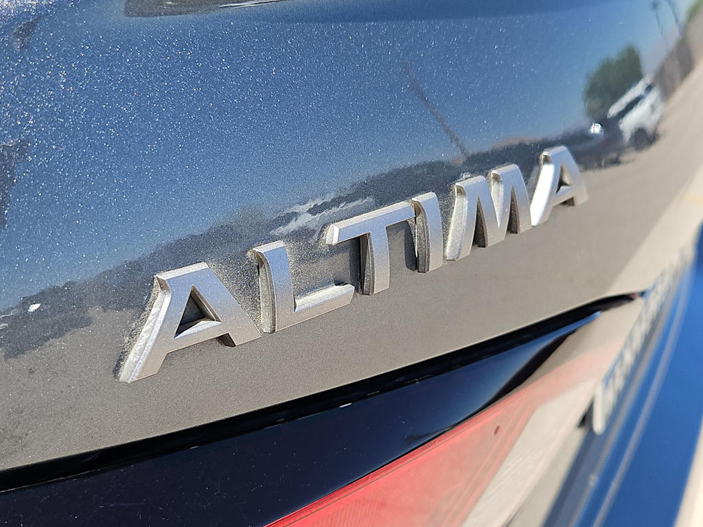 Thumbnail: 2025 Nissan Altima - 25