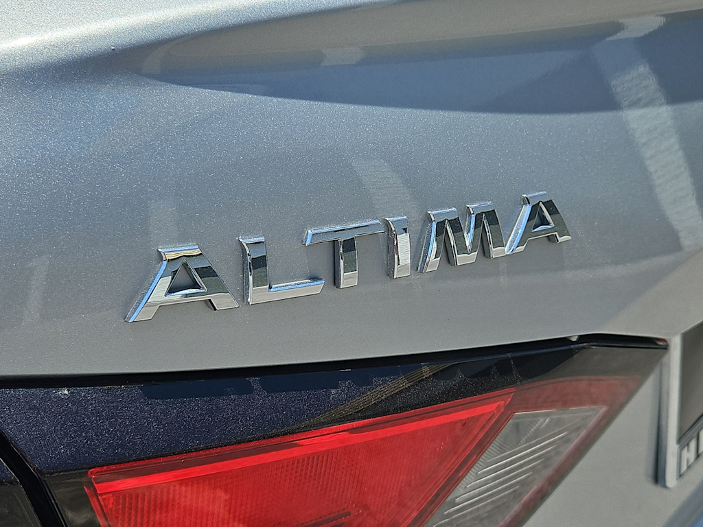Thumbnail: 2021 Nissan Altima - 27