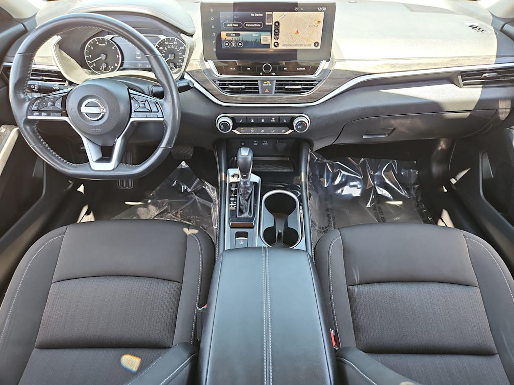 Thumbnail: 2023 Nissan Altima - 9