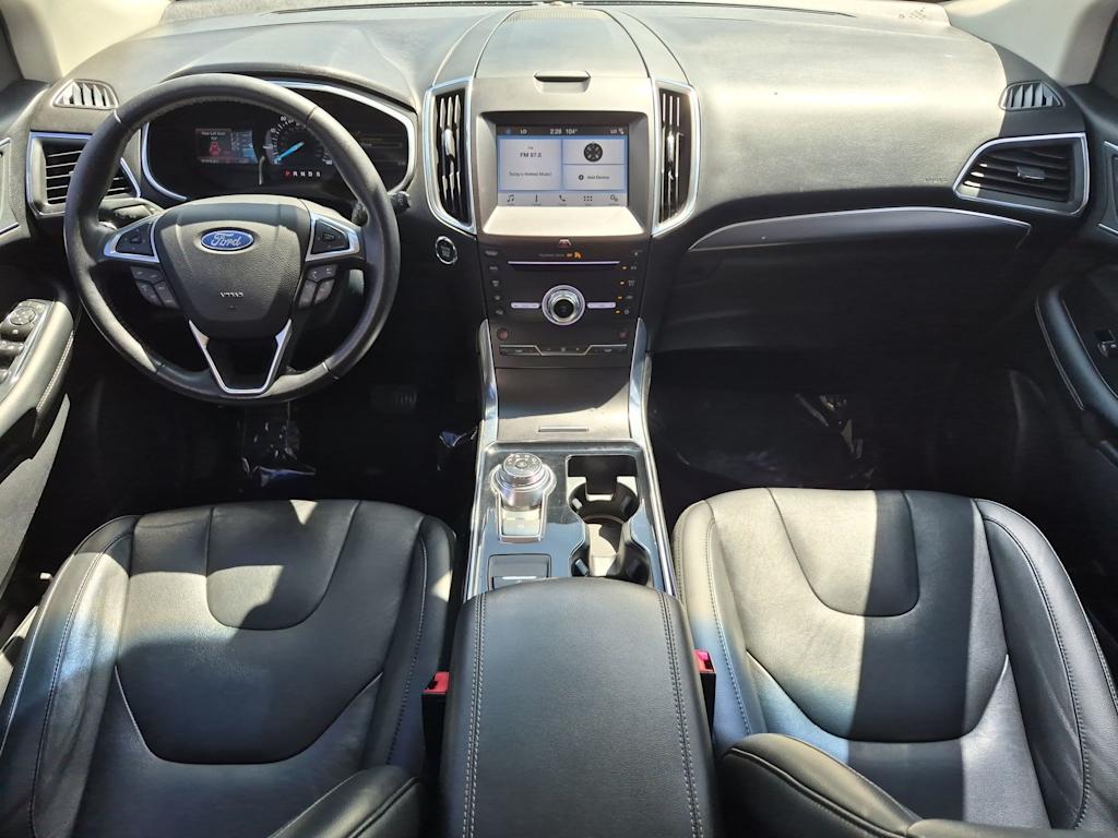 Thumbnail: 2019 Ford Edge - 10