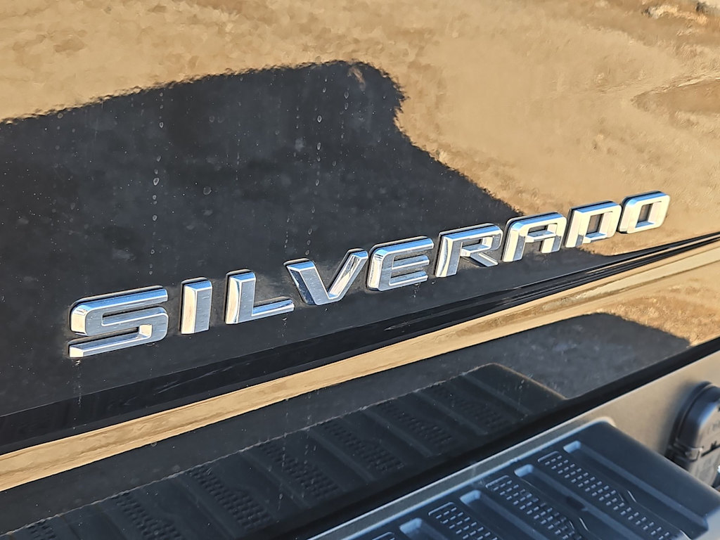 Thumbnail: 2023 Chevrolet Silverado 2500 - 23