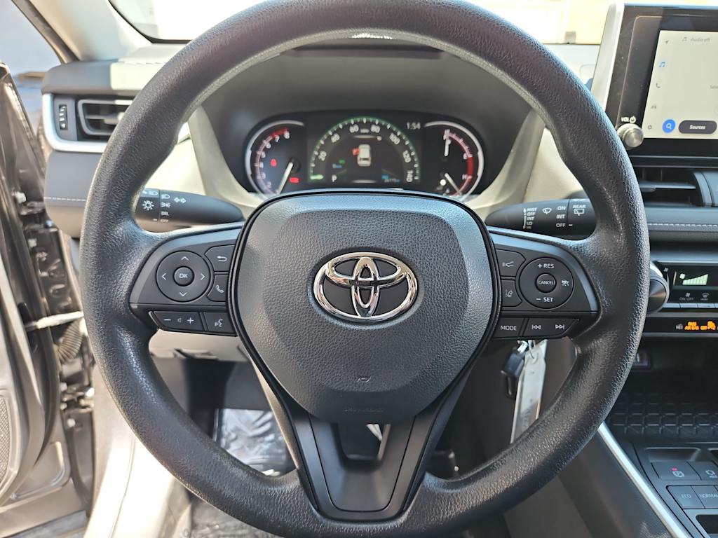 Thumbnail: 2023 Toyota RAV4 - 14