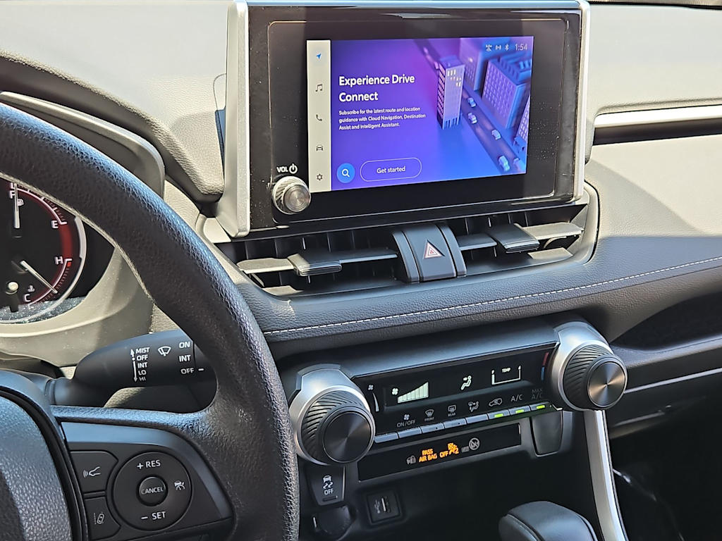 Thumbnail: 2023 Toyota RAV4 - 15