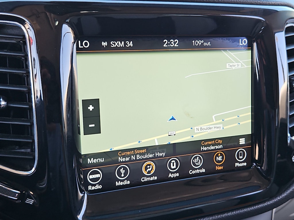 Thumbnail: 2018 Jeep Compass - 33