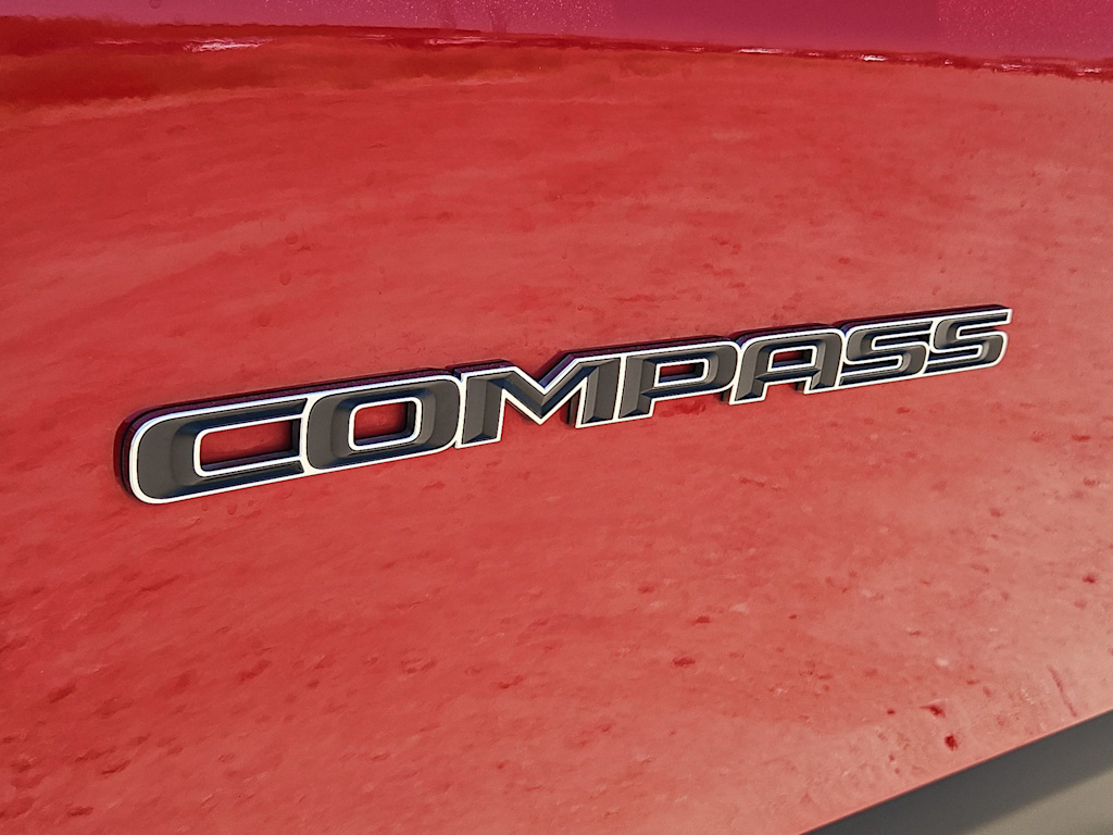 Thumbnail: 2018 Jeep Compass - 25