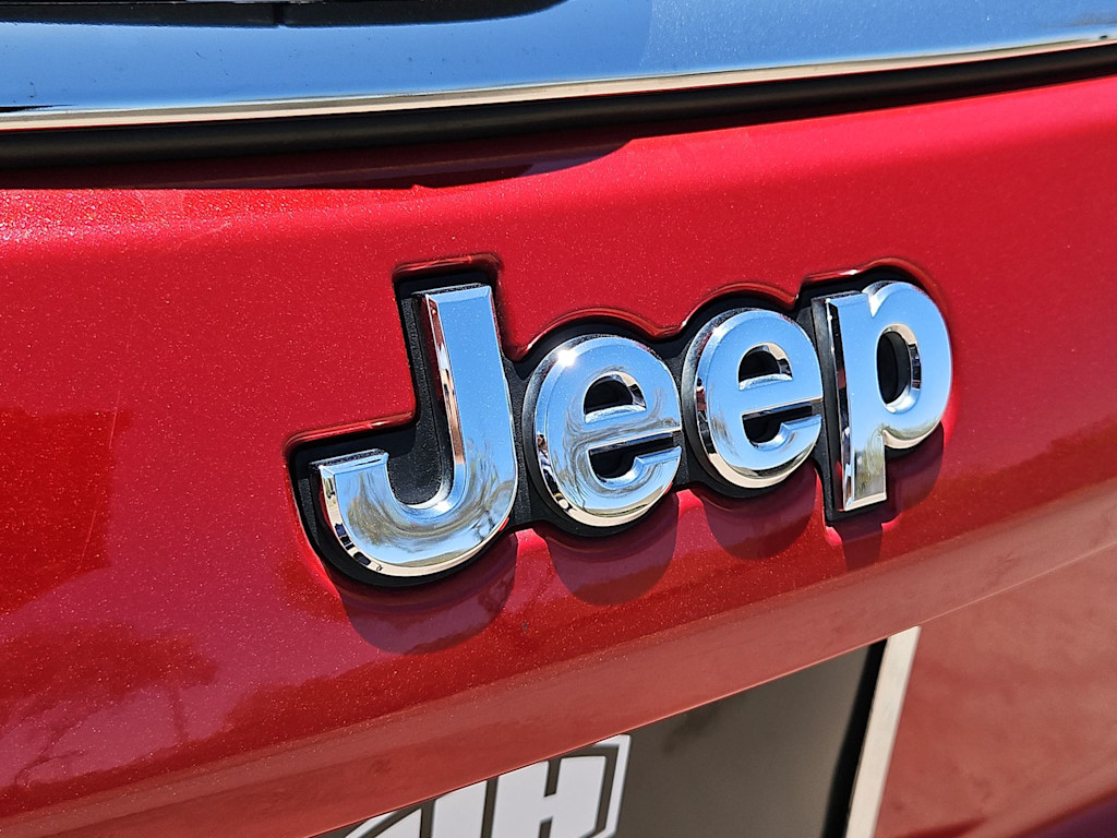 Thumbnail: 2018 Jeep Compass - 7