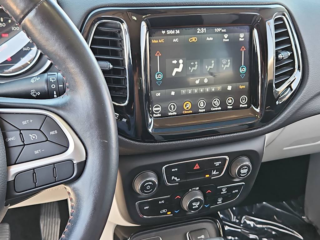 Thumbnail: 2018 Jeep Compass - 15