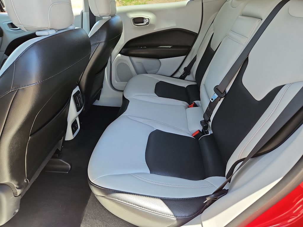 Thumbnail: 2018 Jeep Compass - 27