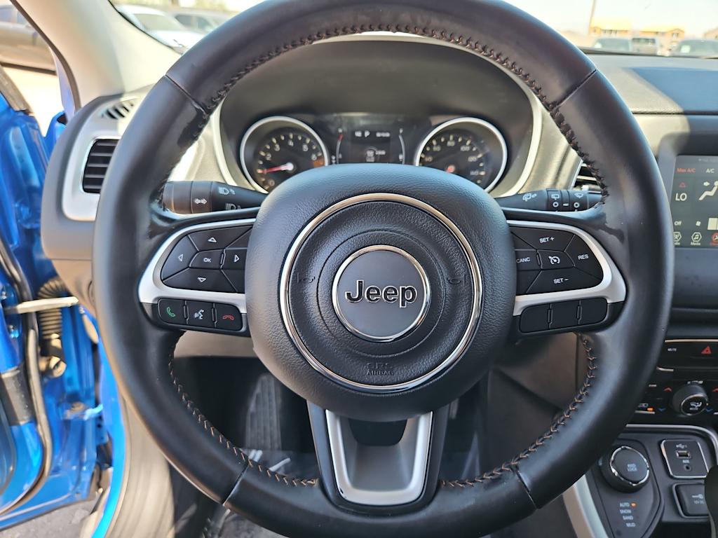 Thumbnail: 2020 Jeep Compass - 14