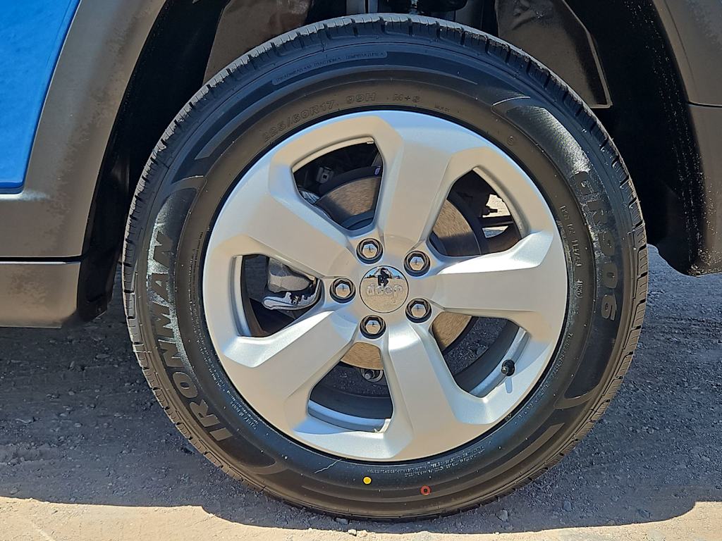 Thumbnail: 2020 Jeep Compass - 8