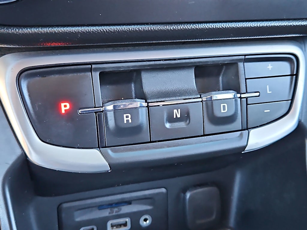 Thumbnail: 2022 GMC Terrain - 36