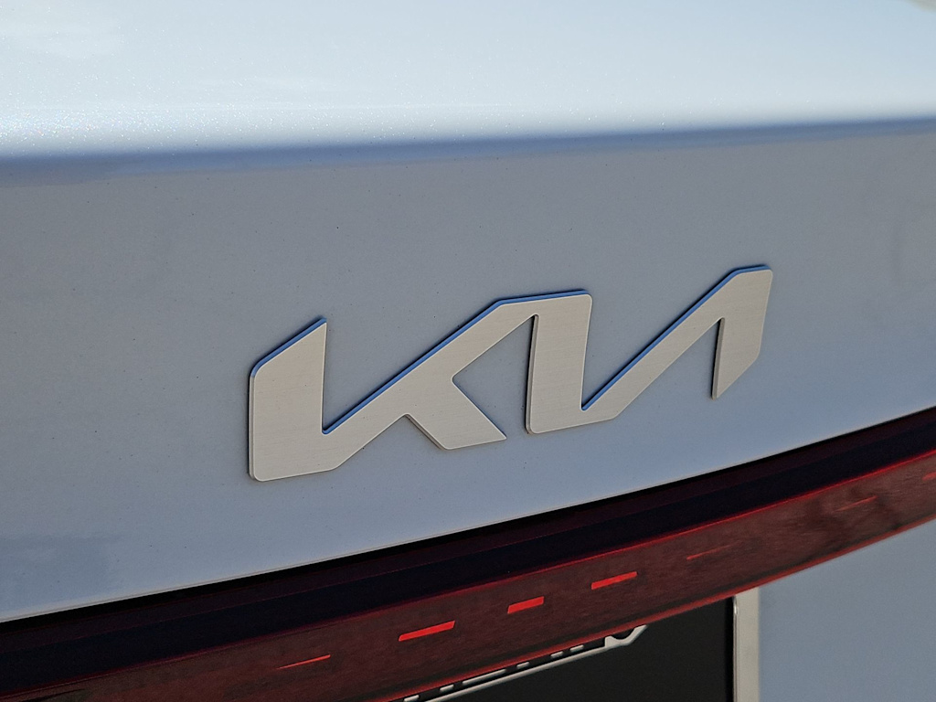 Thumbnail: 2024 Kia Forte - 6