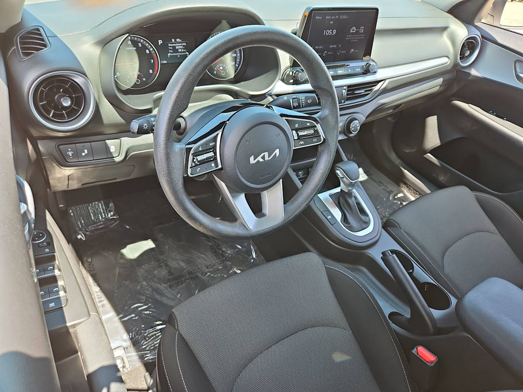 Thumbnail: 2024 Kia Forte - 2